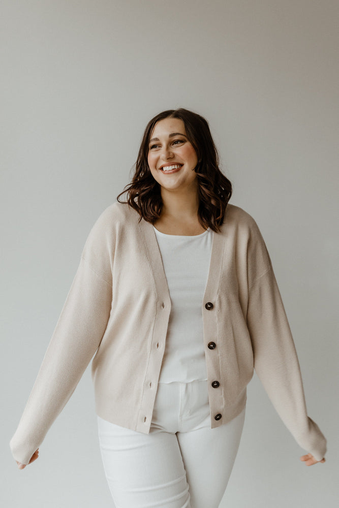 TEXTURED BUTTON FRONT CARDIGAN IN COLD FOAM