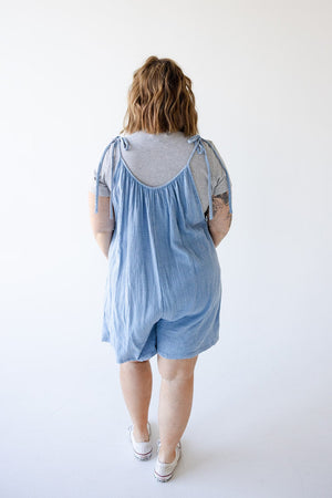 TEXTURED COTTON ROMPER IN CHAMBRAY