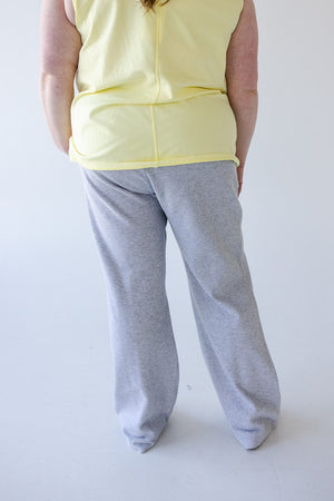 TEXTURED KNIT FLARE FRONT SEAM TROUSER WITH POCKETS