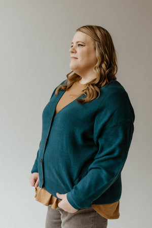 TEXTURED BUTTON FRONT CARDIGAN IN PEACOCK SAPPHIRE