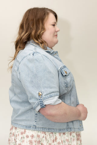 The Sculpted Short Sleeve Stretch Denim Jacket – Medium Light Wash