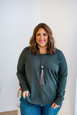 V-NECK FRONT SEAM SWEATER IN SMOKY OLIVE