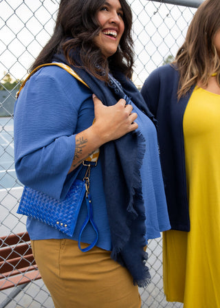 Woven Convertible Crossbody Clutch – Royal Blue