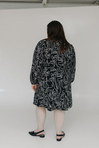 ABSTRACT PATTERN KNEE - LENGTH DRESS WITH LONG SLEEVES - Love Marlow