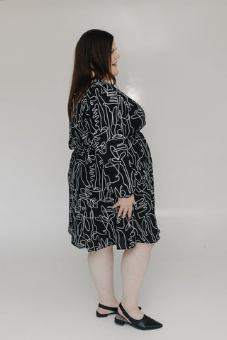 ABSTRACT PATTERN KNEE - LENGTH DRESS WITH LONG SLEEVES - Love Marlow