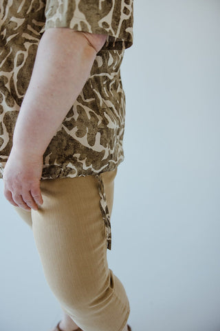 ABSTRACT PRINT BLOUSE WITH TIE DETAIL IN FOREST MOSS - Love Marlow