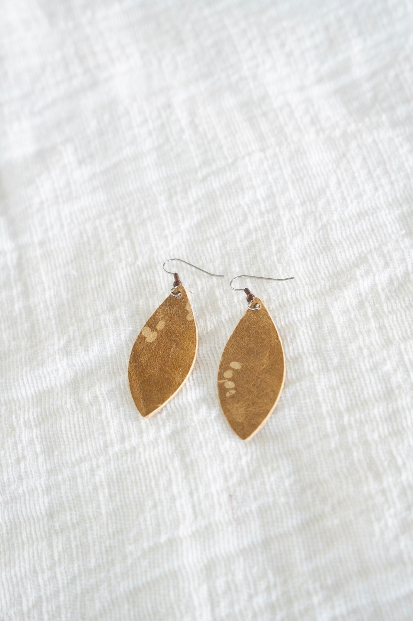Aileen Earrings in Natural - Love Marlow