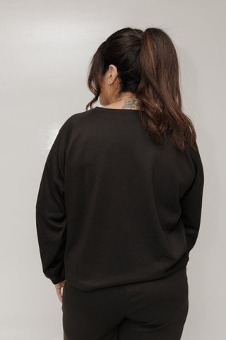 AIRLUXE RAGLAN LONG - SLEEVE SWEATSHIRT IN BLACK - Love Marlow