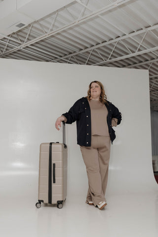 AIRLUXE RAGLAN LONG - SLEEVE SWEATSHIRT – MOCHA - Love Marlow