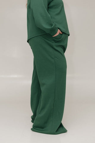 AIRLUXE STRAIGHT LEG PANTS IN EMERALD - Love Marlow