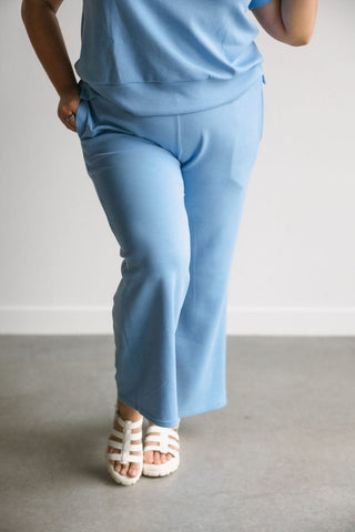 AIRLUXE STRAIGHT LEG PANTS IN SKYLINE - Love Marlow