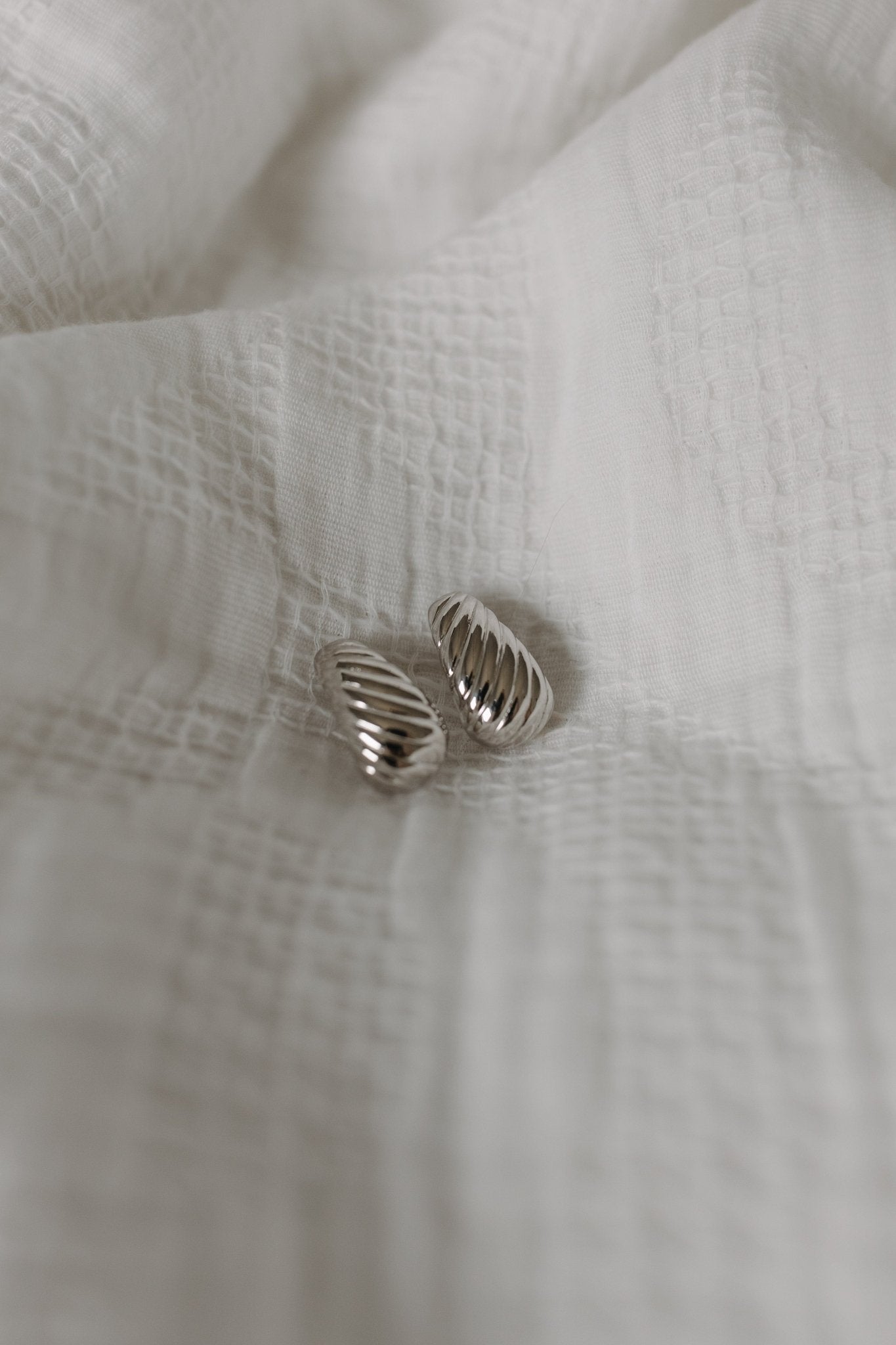 AURORA SILVER SWIRL STATEMENT HOOPS - Love Marlow