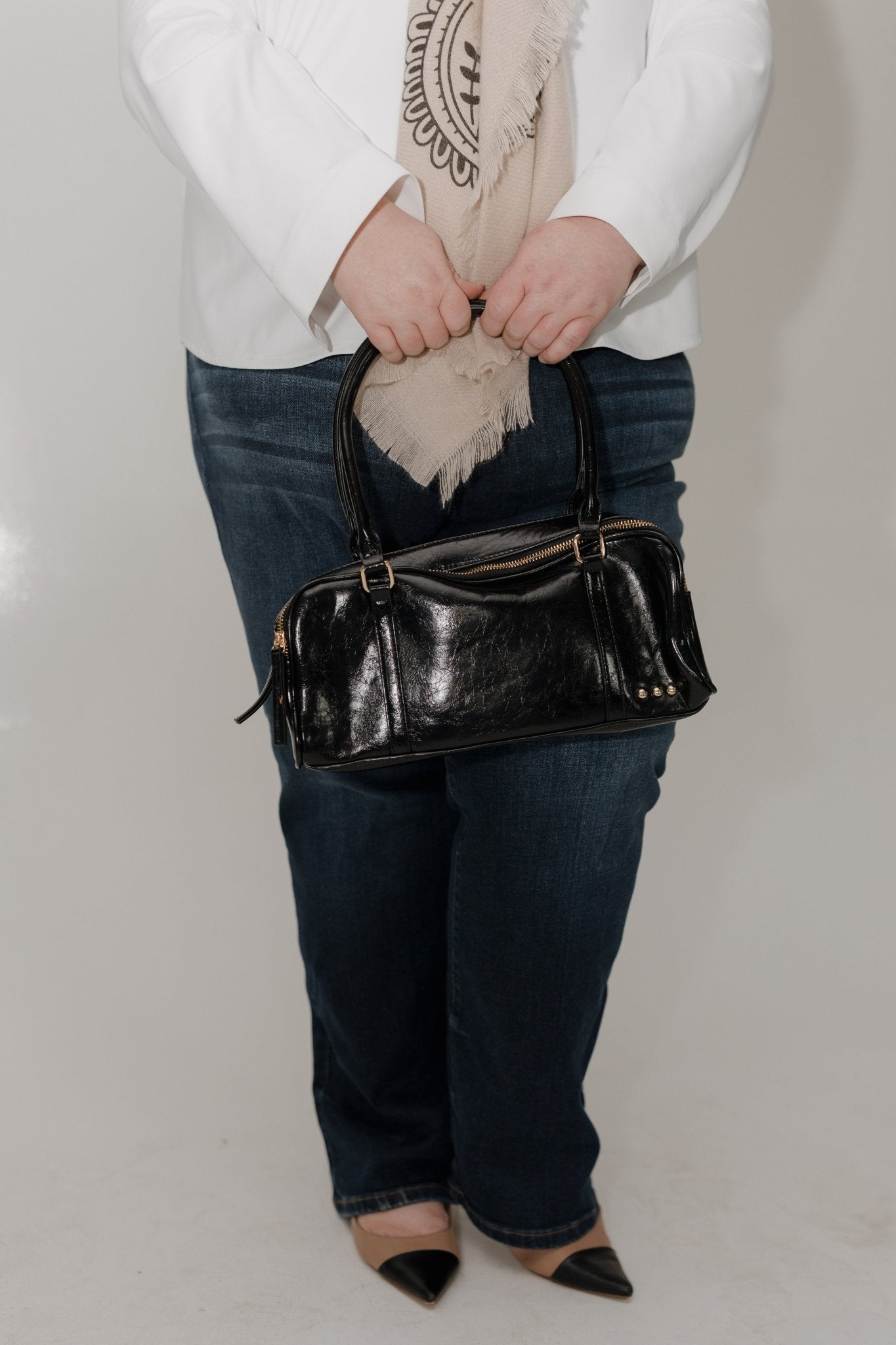 Barrel Shoulder Bag in Black - Love Marlow