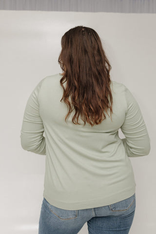 BASIC LONG SLEEVE TUNIC TEE IN WINTERGREEN - Love Marlow