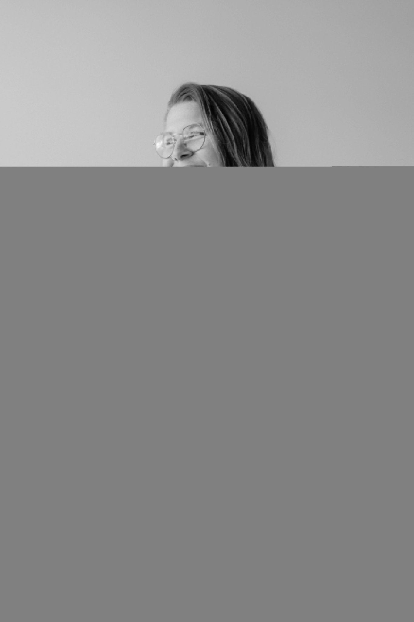 BASIC LONG - SLEEVE V - NECK TEE IN WINTER TIDAL WATER - 2x - Love Marlow