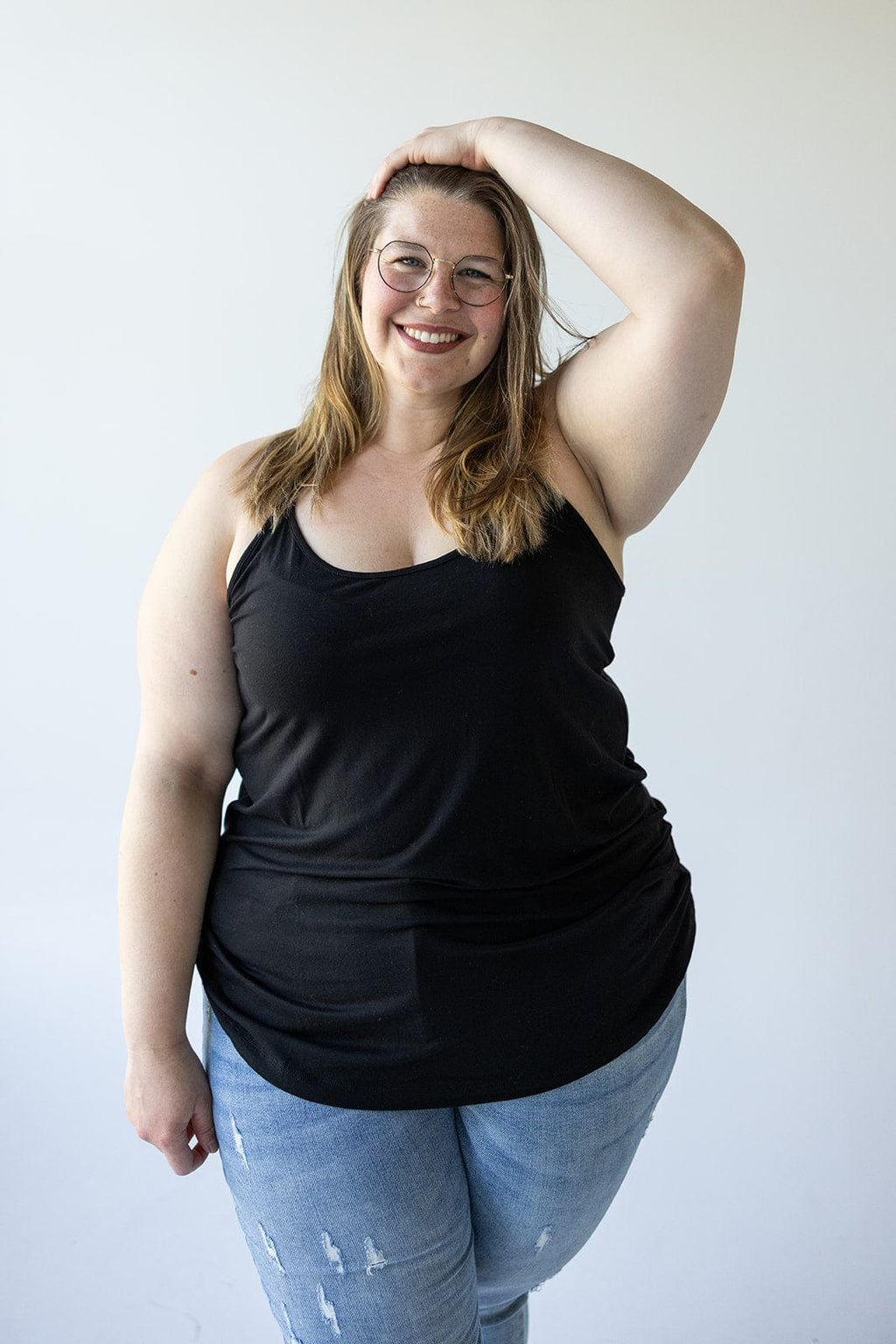 BASIC RACERBACK CAMI IN BLACK – Love Marlow