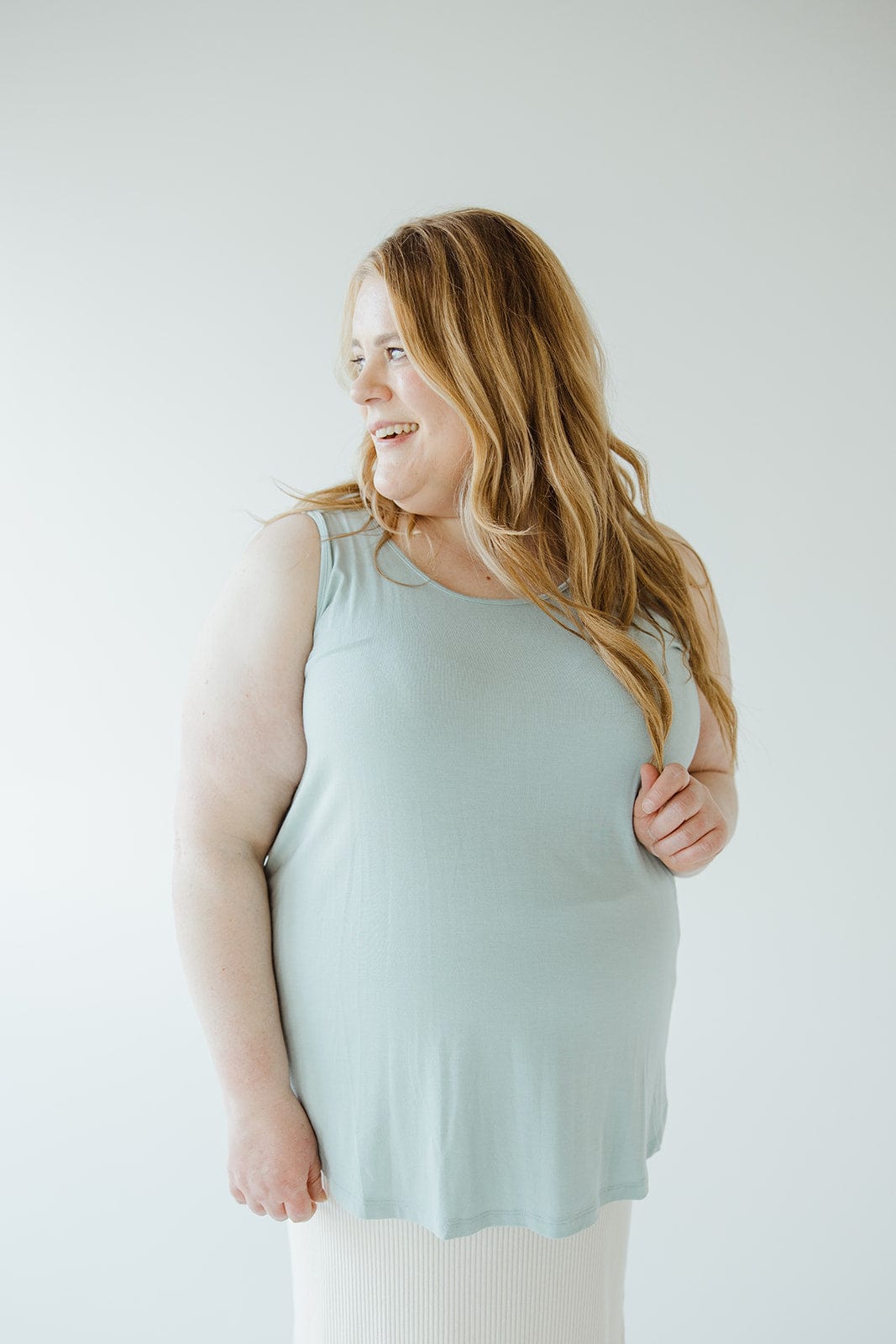 BASIC ROUND NECK TUNIC TANK IN TIDAL WATER - Love Marlow