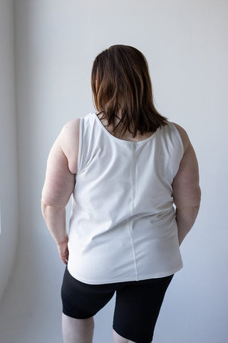 BASIC SCOOP NECK TANK IN CLOUD - 20 - Love Marlow