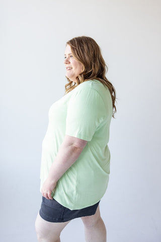 BASIC TEE IN SOFT LIME - Love Marlow
