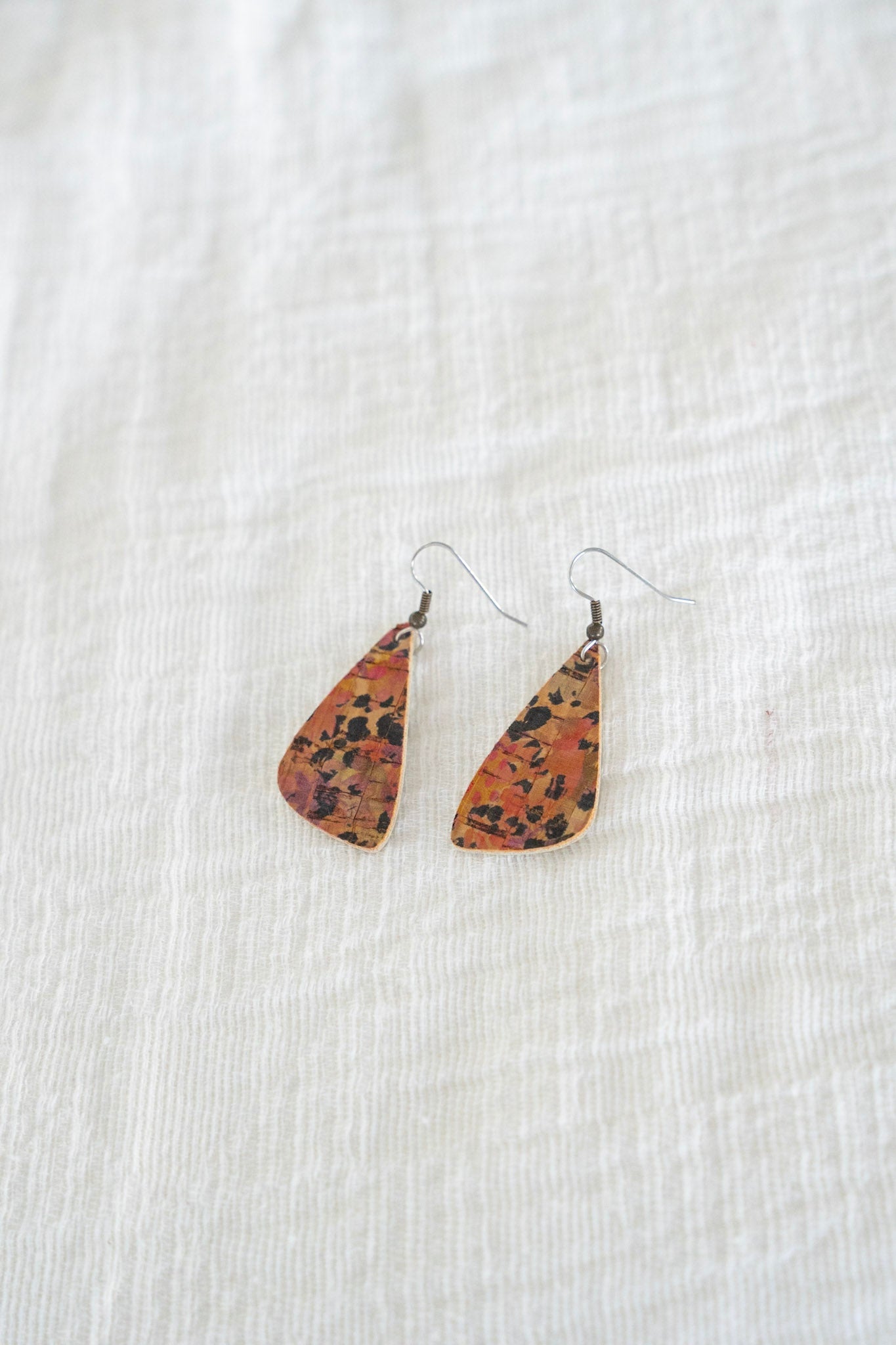 Baylee Earrings in Bright Animal Print - Love Marlow