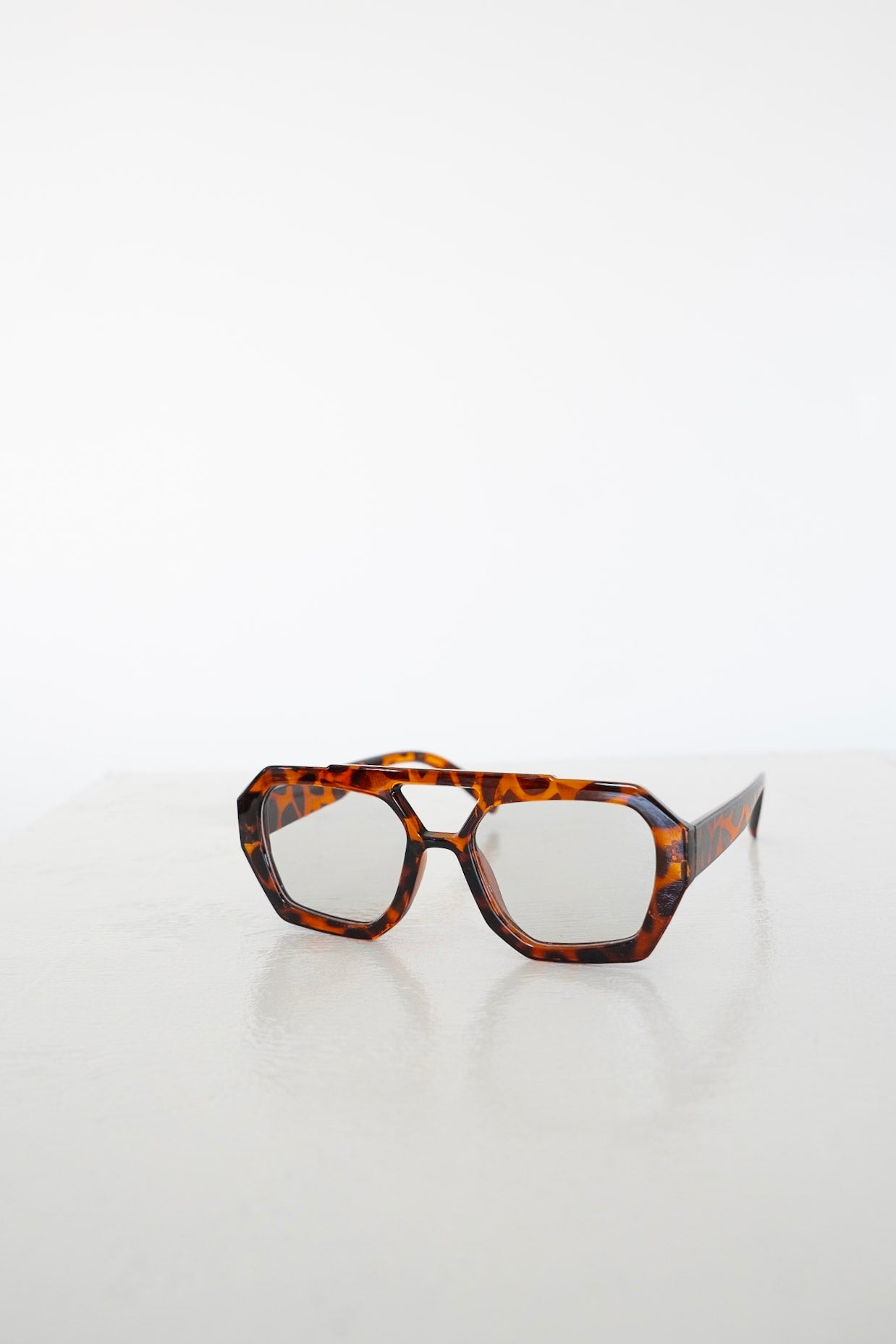 Bea Boxy Aviator Statement Sunglasses – Tortoise/Tinted - Love Marlow