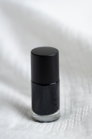 BLACK HUNGARIAN JET NAIL POLISH – VEGAN ODORLESS & NON - TOXIC - Love Marlow