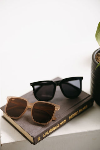 BORA BORA SUNGLASSES IN BLACK - Love Marlow