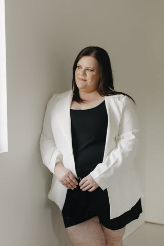 BOYFRIEND BLAZER IN IVORY - Love Marlow