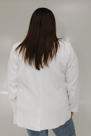 BOYFRIEND BLAZER IN IVORY - Love Marlow
