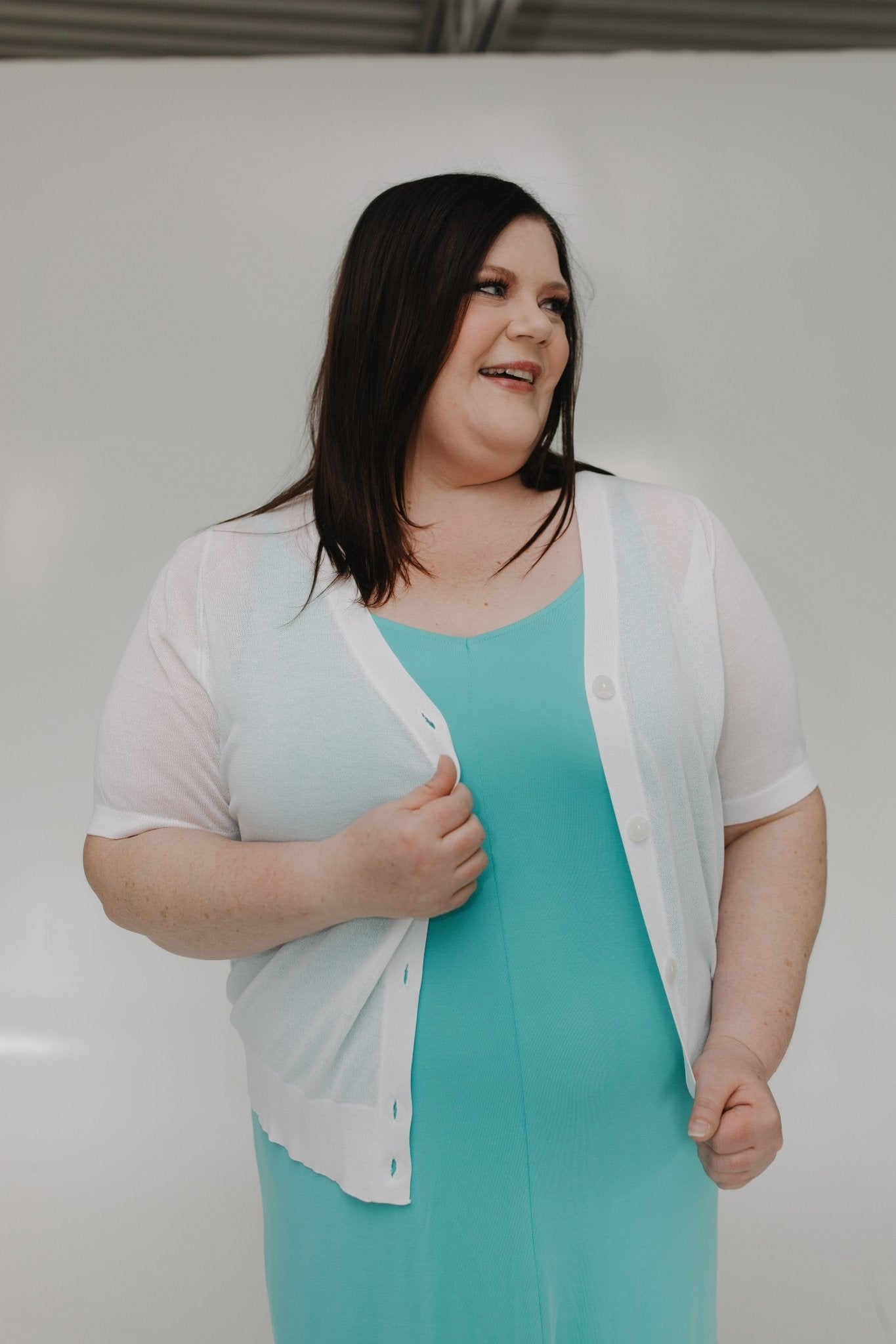 BUTTON FRONT LIGHTWEIGHT CARDIGAN IN ECRU - Love Marlow