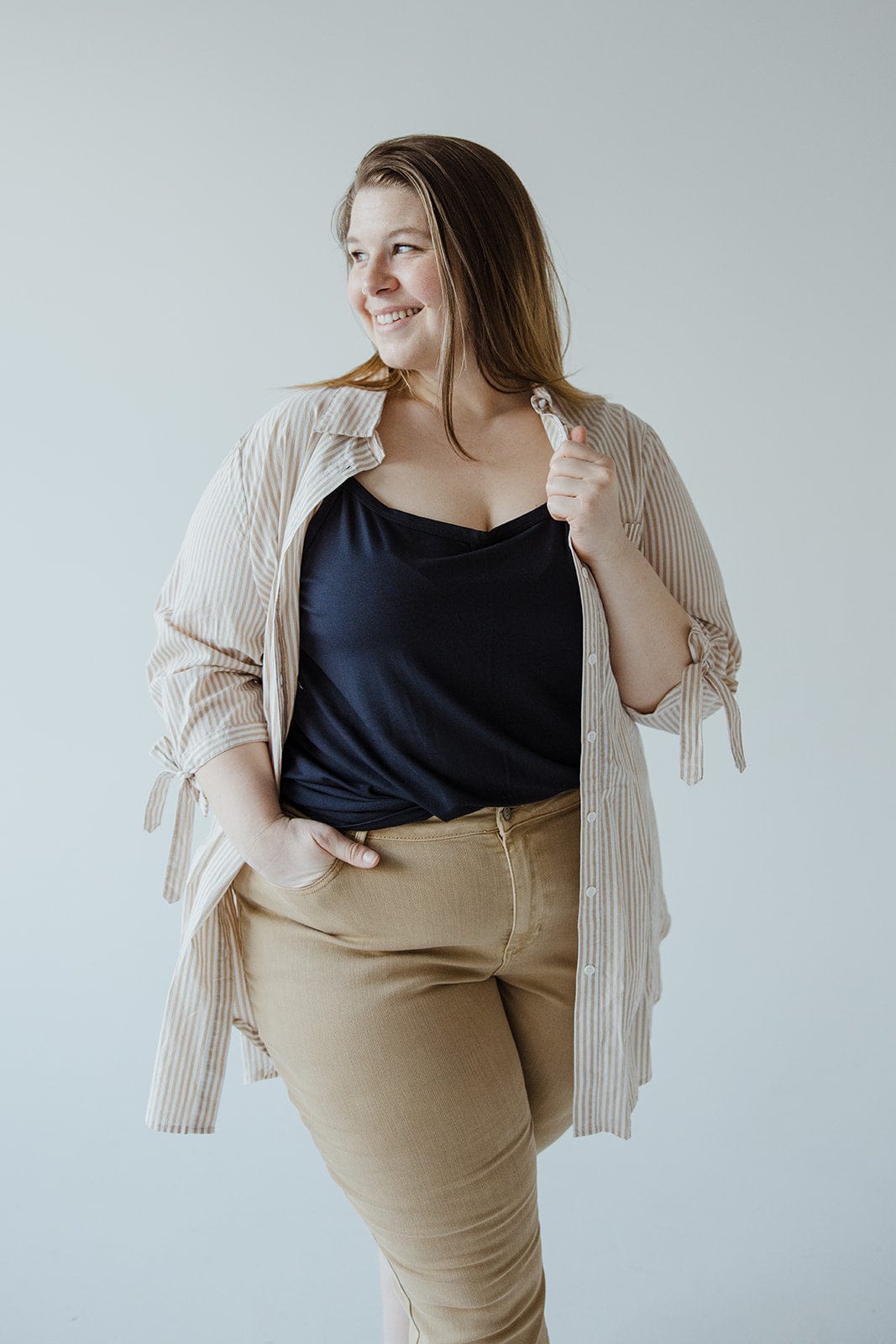 BUTTON - UP COLLARED TUNIC BLOUSE IN SAND - Love Marlow