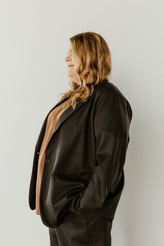 CHEVRON PRINT BLACK AND GREY BLAZER - Love Marlow