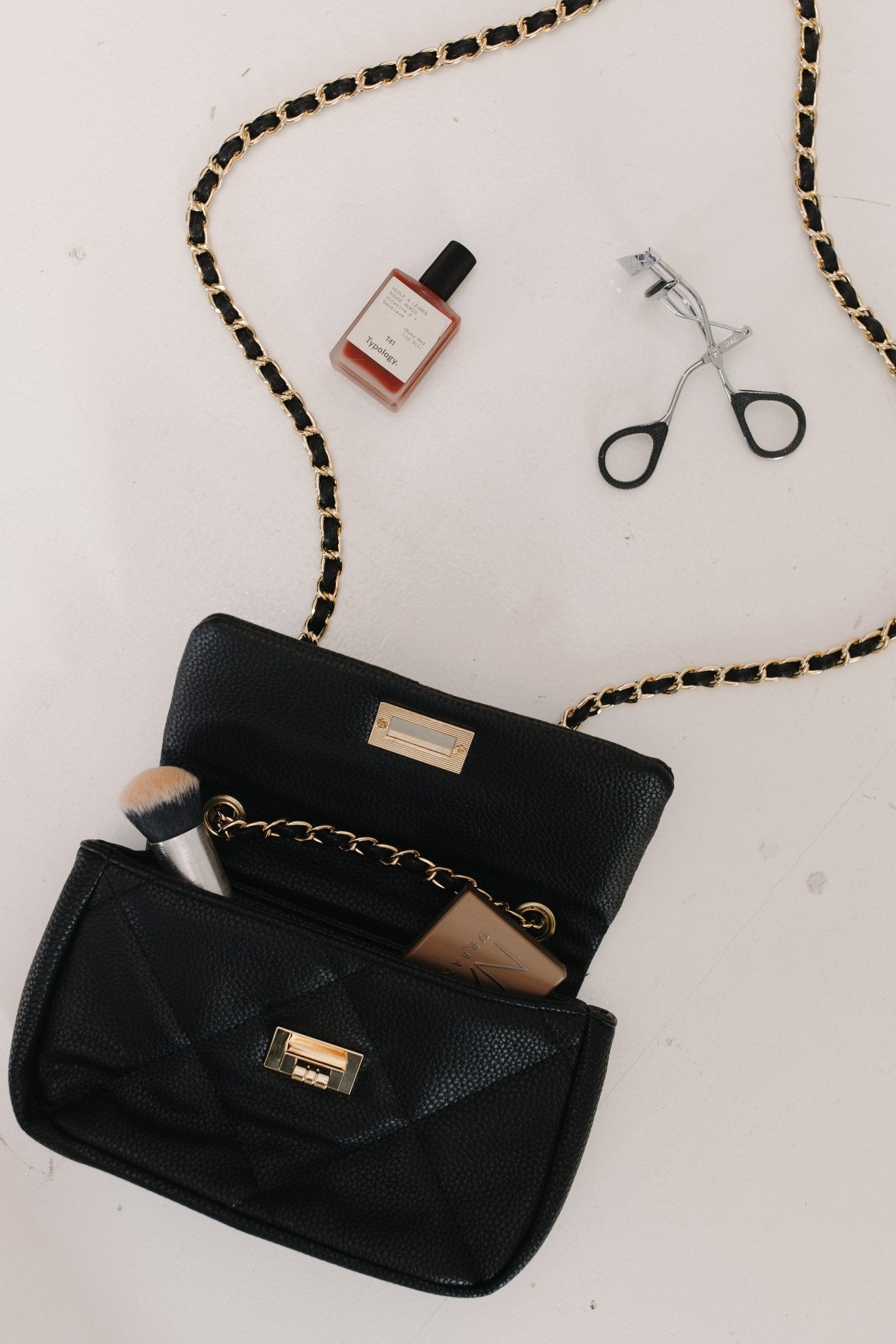 CITY LUXE QUILTED CROSSBODY BAG VEGAN LEATHER WITH CONVERTIBLE CHAIN STRAP - Love Marlow