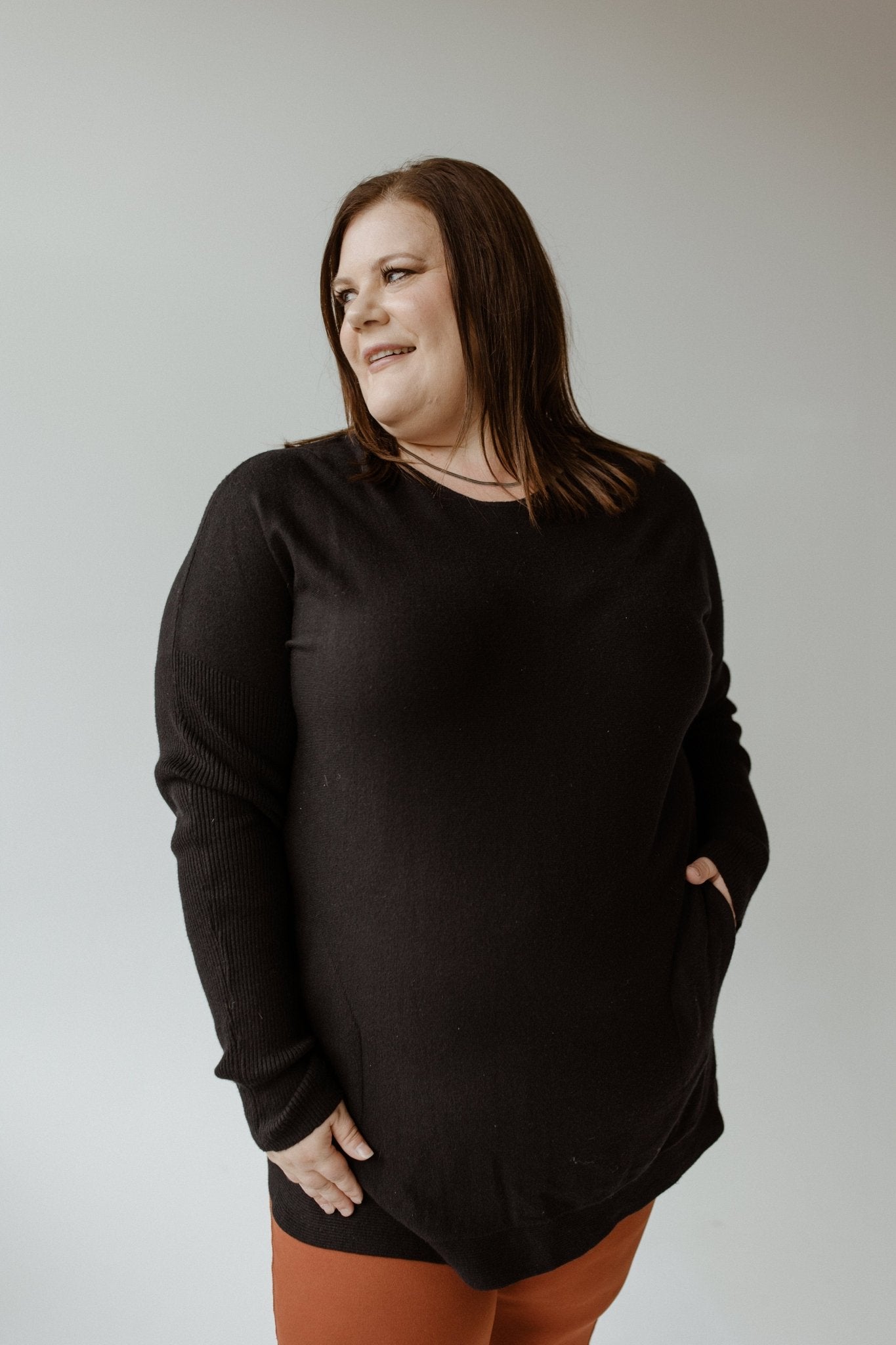 CLASSIC CREWNECK SWEATER WITH EYELET BACK DETAIL IN BLACK - Love Marlow