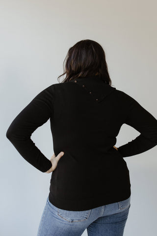 CLASSIC LIGHTWEIGHT TURTLENECK IN BLACK - Love Marlow