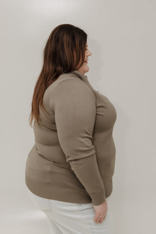 CLASSIC LIGHTWEIGT TURTLENECK SWEATER – SOFT ARMY - Love Marlow