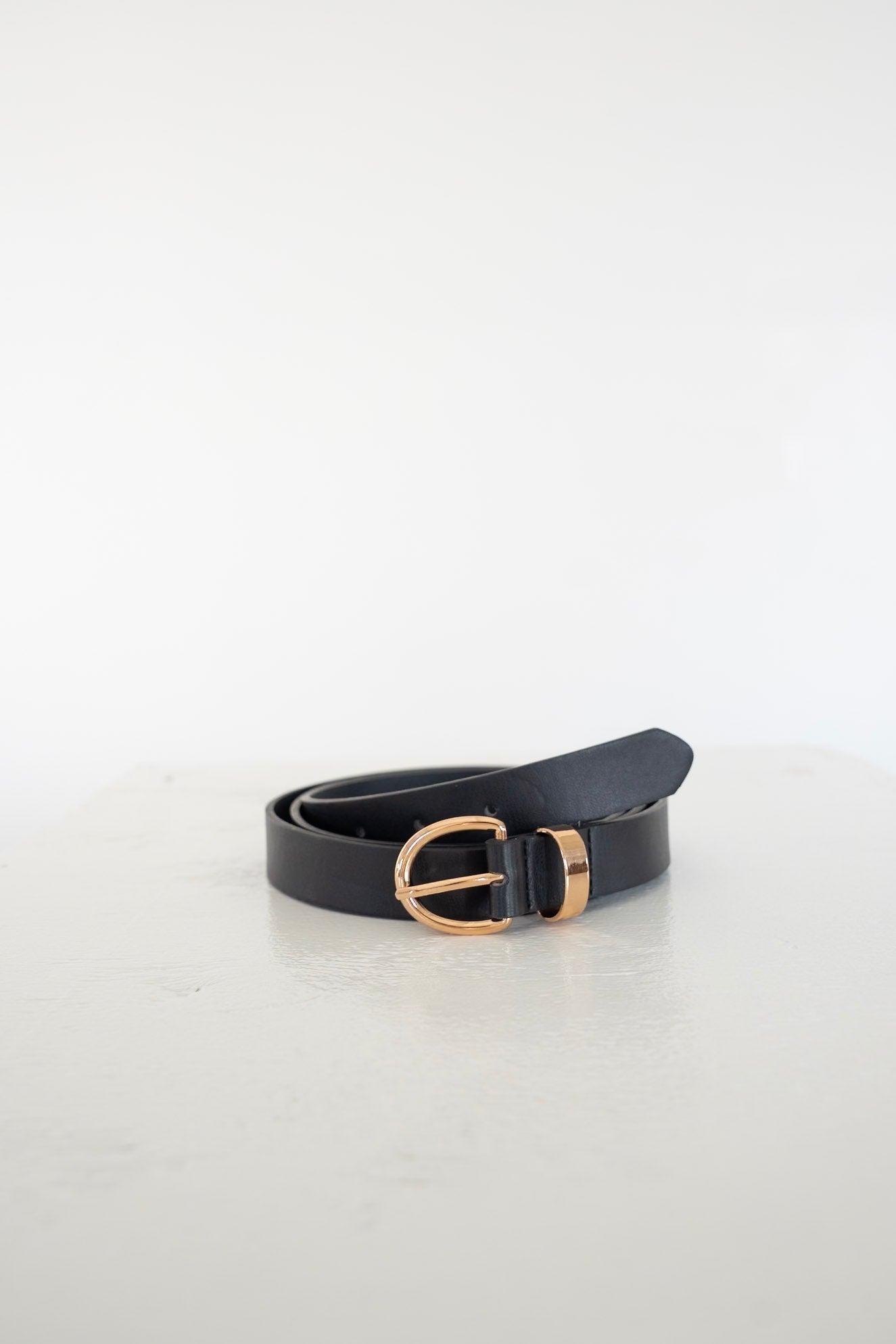 Classic Loop Belt in Black - Love Marlow
