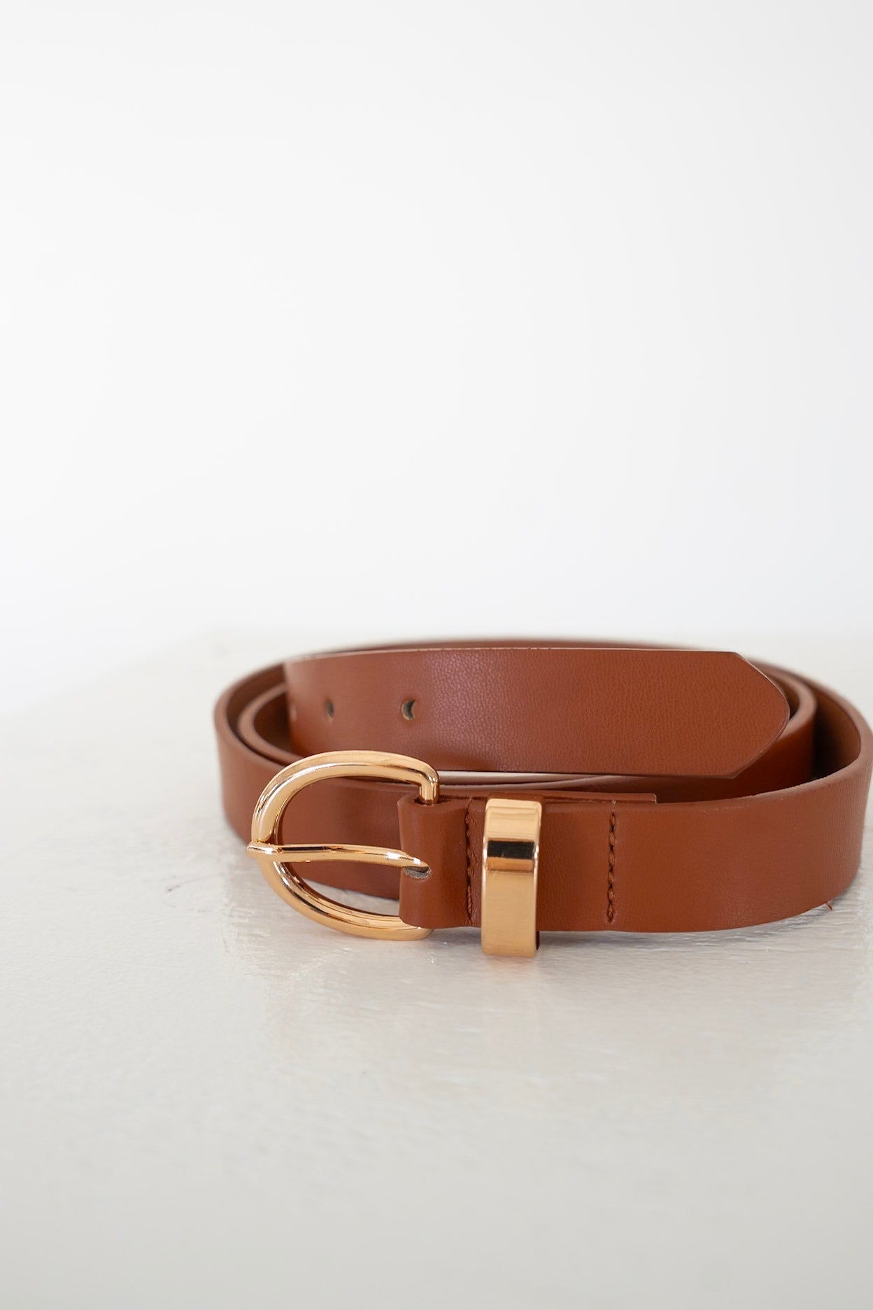 Classic Loop Belt in Cognac - Love Marlow