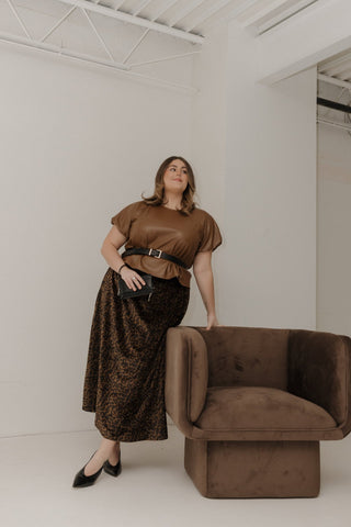 Classic Square Belt with Gold Accents in Black - Love Marlow