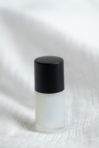 CLEAR BASE & TOP COAT NAIL POLISH – GLOSSY, VEGAN, ODORLESS & NON - TOXIC - Love Marlow