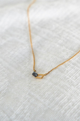 CORINNE CHEVRON NECKLACE - Love Marlow