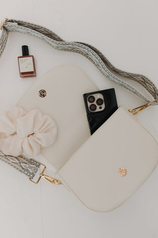 CREAM CONVERTIBLE SADDLE CROSSBODY BAG VEGAN LEATHER WITH GUITAR STRAP - Love Marlow