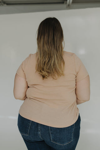 CROPPED SHORT SLEEVE RIBBED TEE IN OATMEAL - Love Marlow
