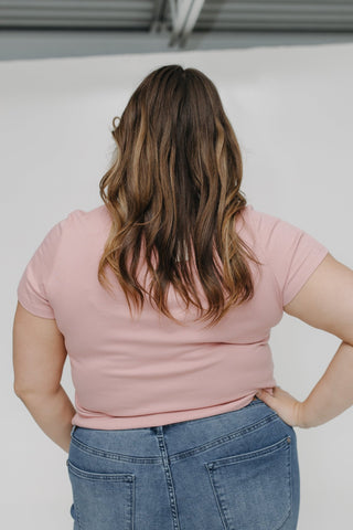 CROPPED SHORT SLEEVE RIBBED TEE IN PEONY - Love Marlow