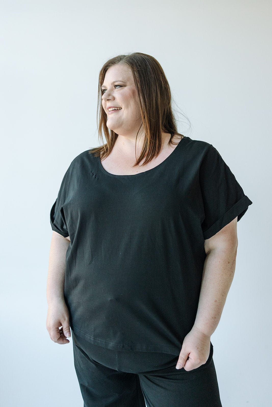 CUFFED LOUNGE SHIRT IN BLACK - Love Marlow