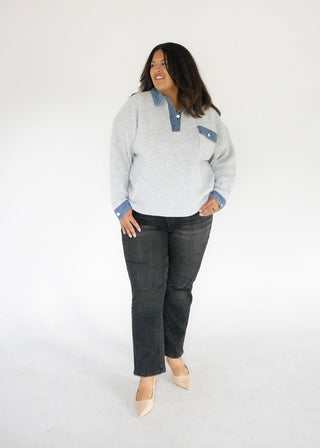 Denim Collar Textured Knit Pullover Top – Heather Grey - Love MarlowSweaters
