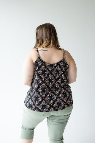 DIAMOND PATTERNED FLORAL CAMI - Love Marlow