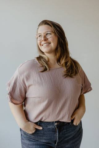 DOLMAN SLEEVE BLOUSE WITH RUFFLES AND LACE TRIM IN FROSTED ROSE PETALS - Love Marlow