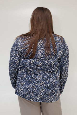 DOTTED LUXE V - NECK KNIT BLOUSE - Love Marlow