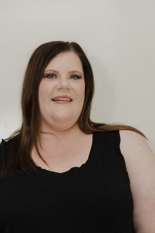 DOUBLE HEM RAW EDGE RIBBED TANK IN BLACK - Love Marlow